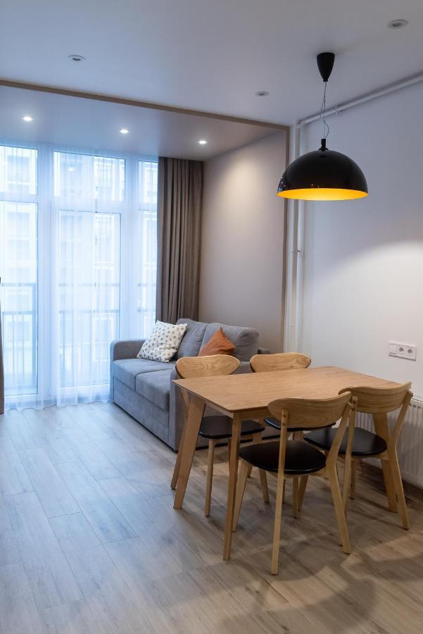 Dream Life Apartment Lviv Exterior foto