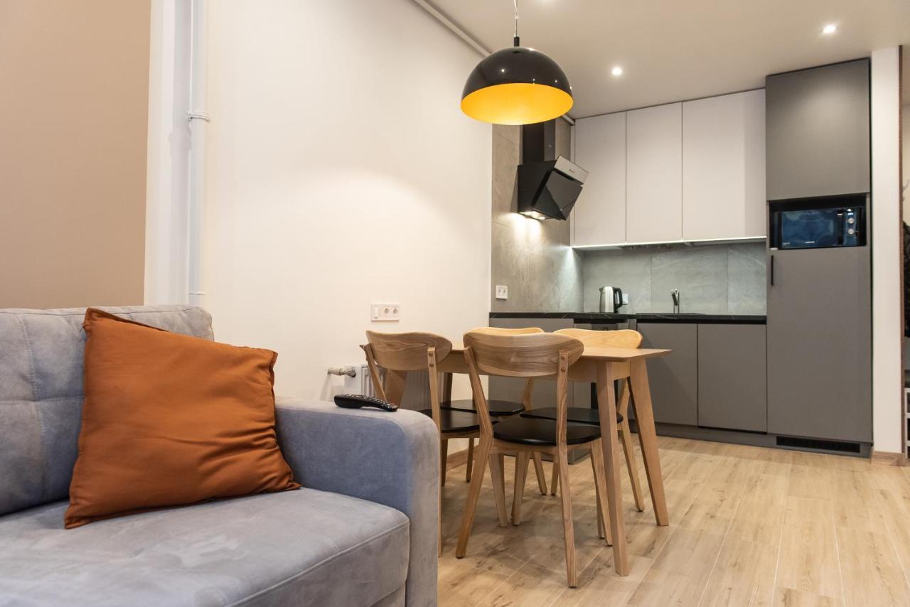 Dream Life Apartment Lviv Exterior foto